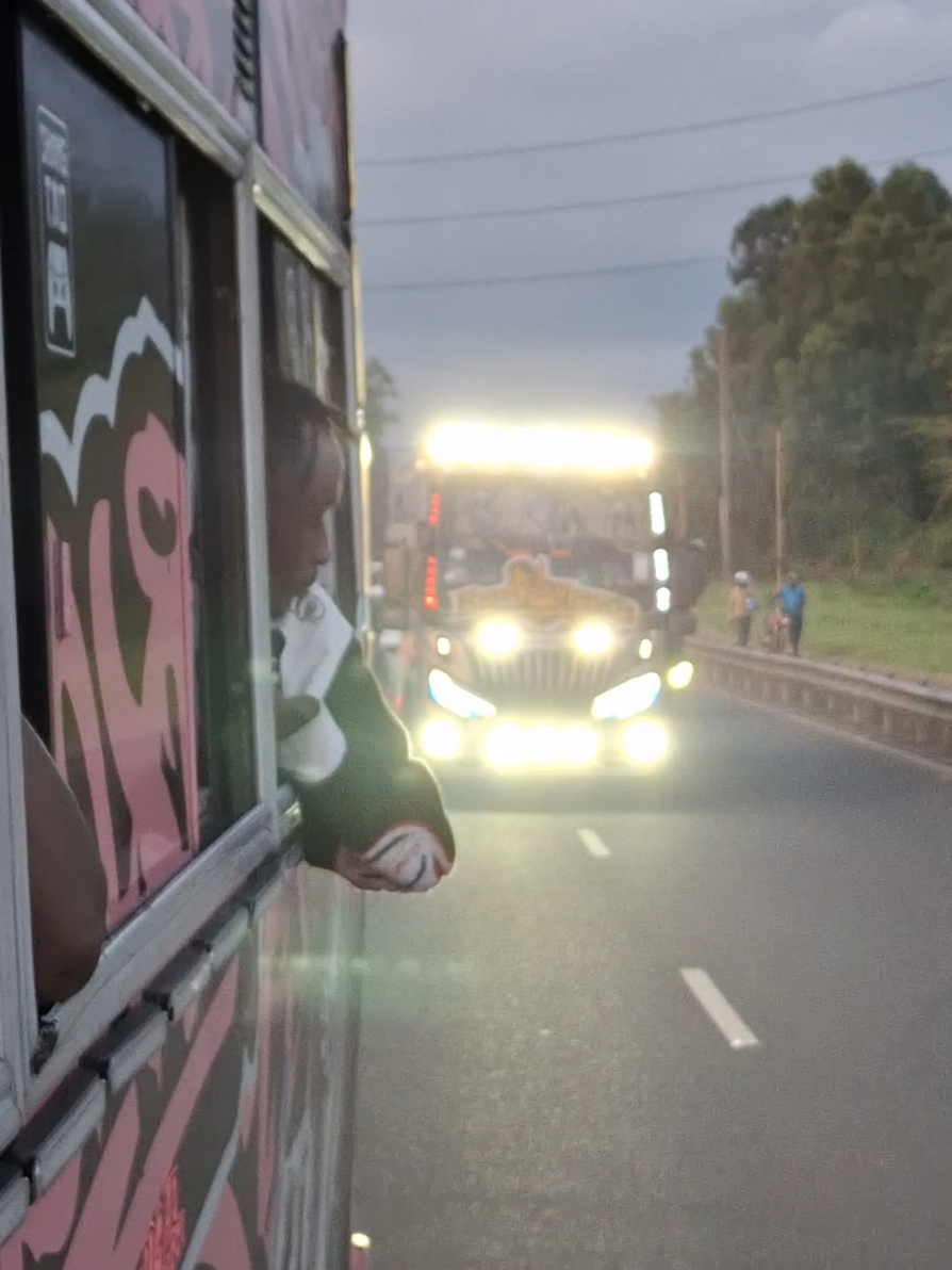 rat race 🏁  moxie vs john wick kabro vs marleeq #kenya #1 ##rongai #nairobi #fyp #fypp #kenyantiktok🇰🇪 #kenyantiktok #matatuculture #matatu #for #you #moxie #freddypsycho #kinara #johnwick #race #racecar 