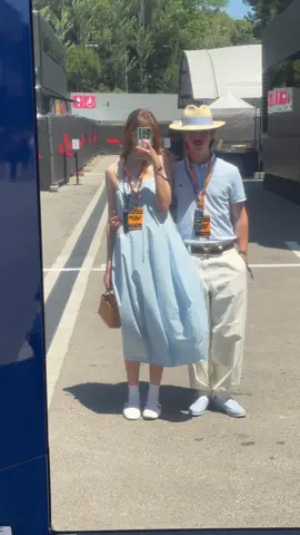 imaginando que somos el piloto y la WAG @Formula 1 con @Louis Vuitton #formula1 #spaingp #paddockf1 