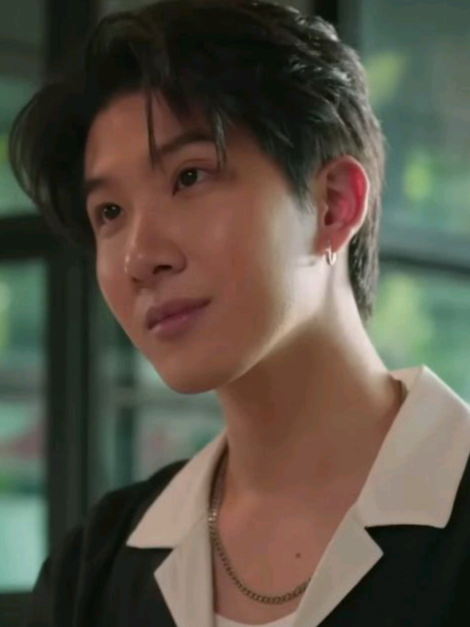 esse personagem dele... #rayonlyfreinds #khaotungg #khaotungthanawat #khaofirst #onlyfriensndstheseries #gmmtvseries 