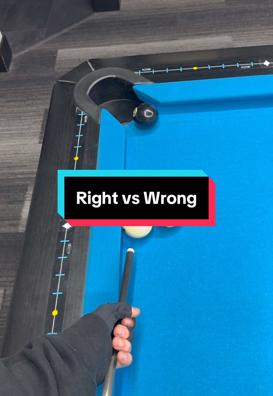Right vs Wrong😁🎱#billiards #8ball #hanoi #bida #billiardsindonasia #pinoysports #billiard #vietnam 