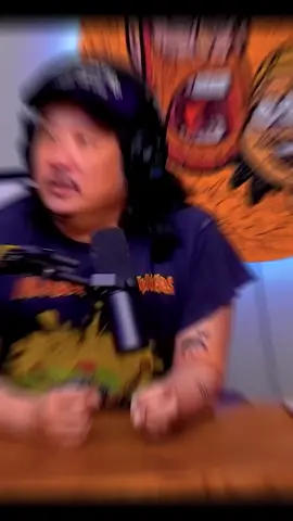 Tiger Belly jab on Bad Friends #badfriendspod #bobbylee #andrewsantino