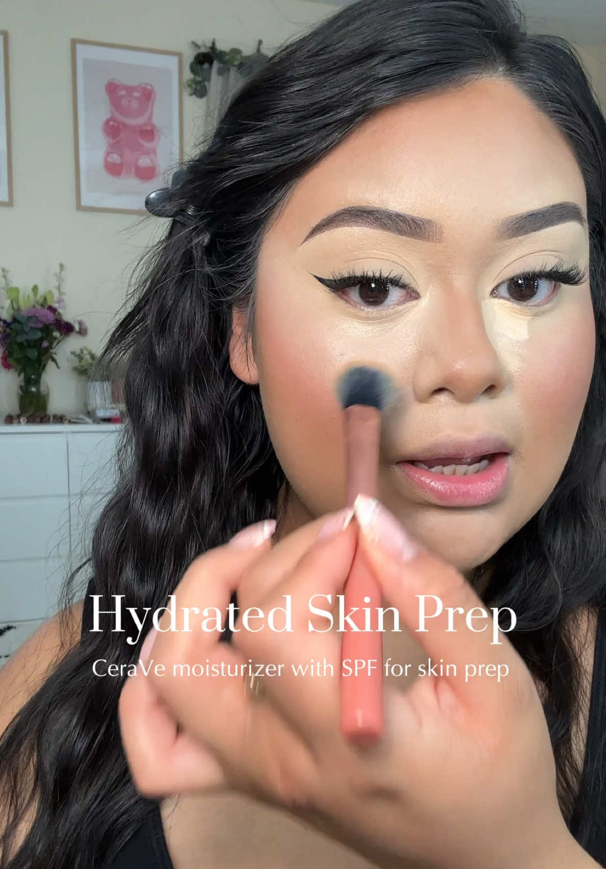 @CeraVe facial moisturizer lotion with SPF😋 I’m the worst when it comes to sunscreen 2 in 1😊 #brianapelaez #foryou #parati #foryoupage #makeup #skinprep #makeupforbeginners #makeuptips #maquillaje 