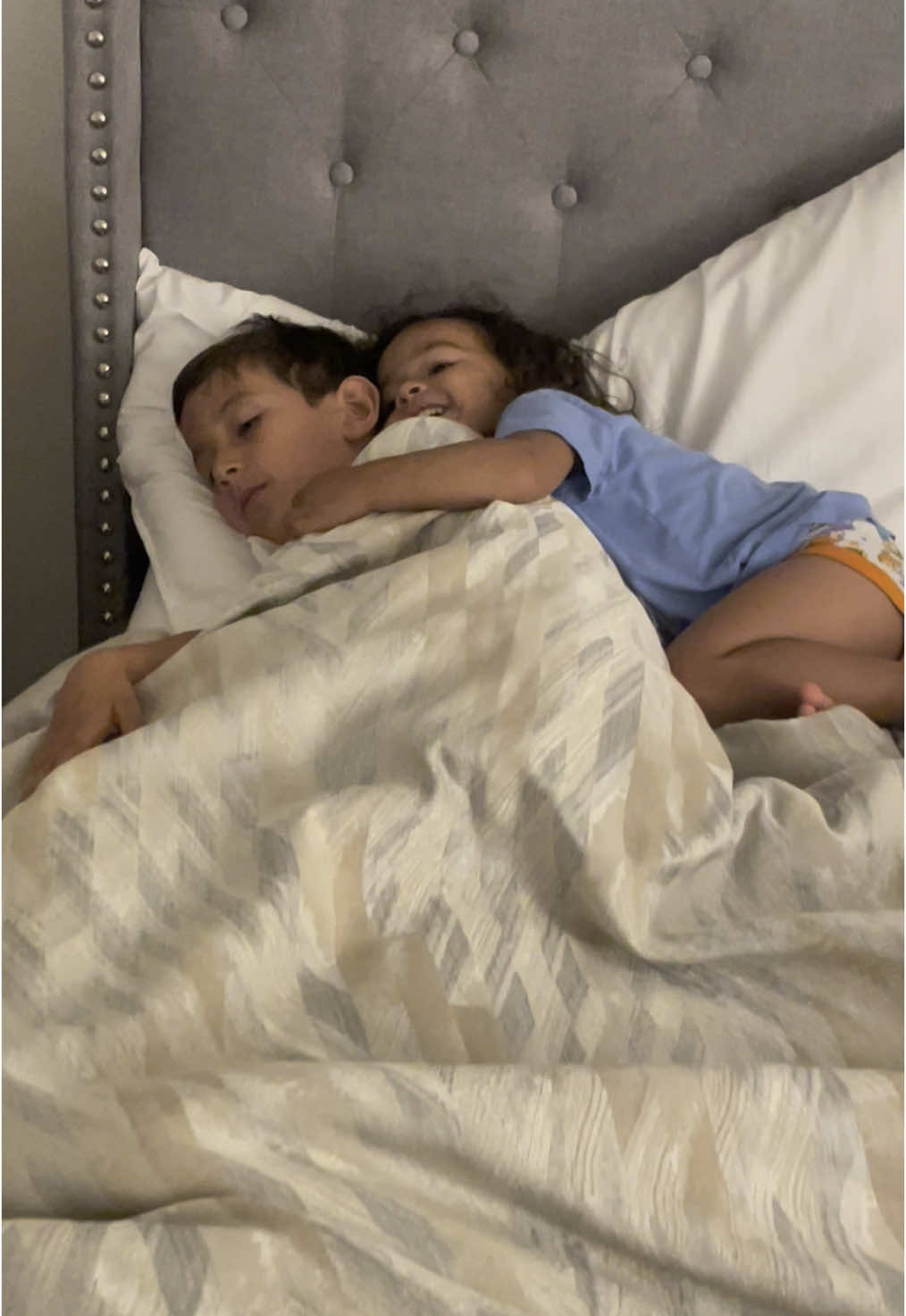 When older brother doesn’t feel well 🥹 #Siblings  #siblinglove #specialbond #toddlersoftiktok #fyp 