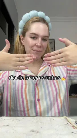 segundou #esmaltes #unhasdasemana #unhasdecoradas #inspiracaodeunhas #nailart #esmaltacao #unhasnaturais #unhascurtas #unhascoloridas #pintandoasunhas #fazendoasunhas 