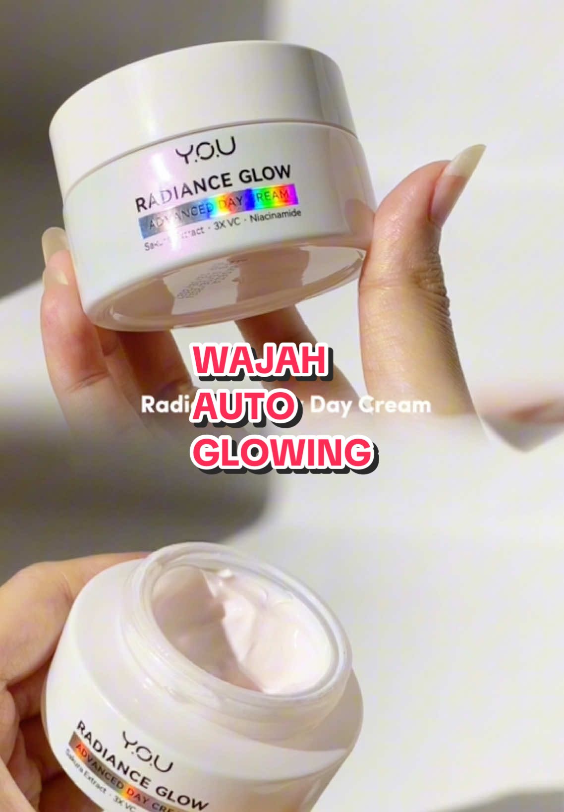 Bikin glowing lageee 🫶🏻 #youskincare #youradianceglownightgel #youradianceglowdaycream #youradianceglow #rekomendasimoisturizer #racuntiktok 