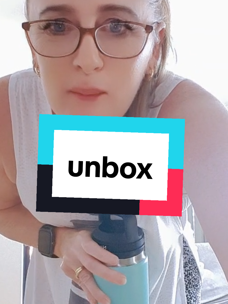 unboxing my new best friend #goalsvideo #dailywalk #MentalHealth #iwanttogoviral #viral #fyp #weightlifting #follow #amazing 