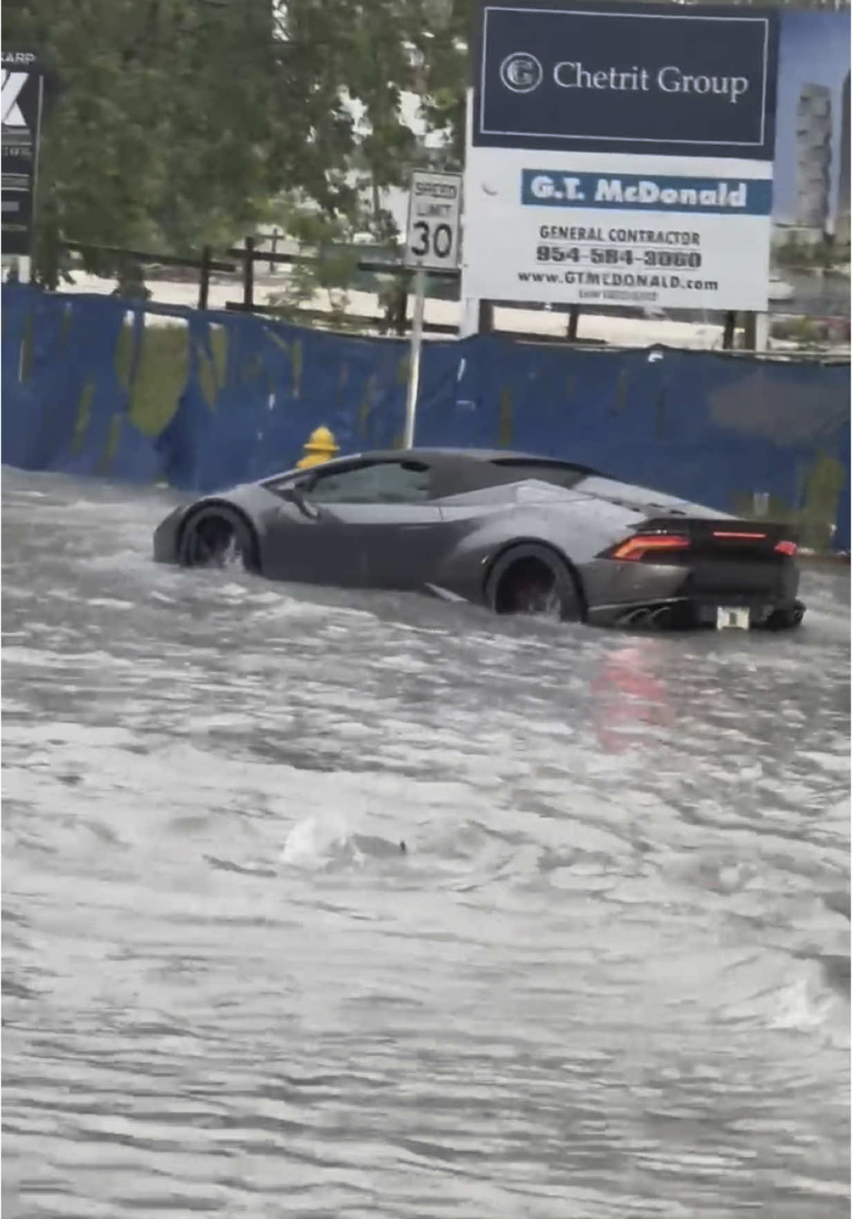 The Miami flood experience—captured in just 5 minutes🫠 #miami #brickell 