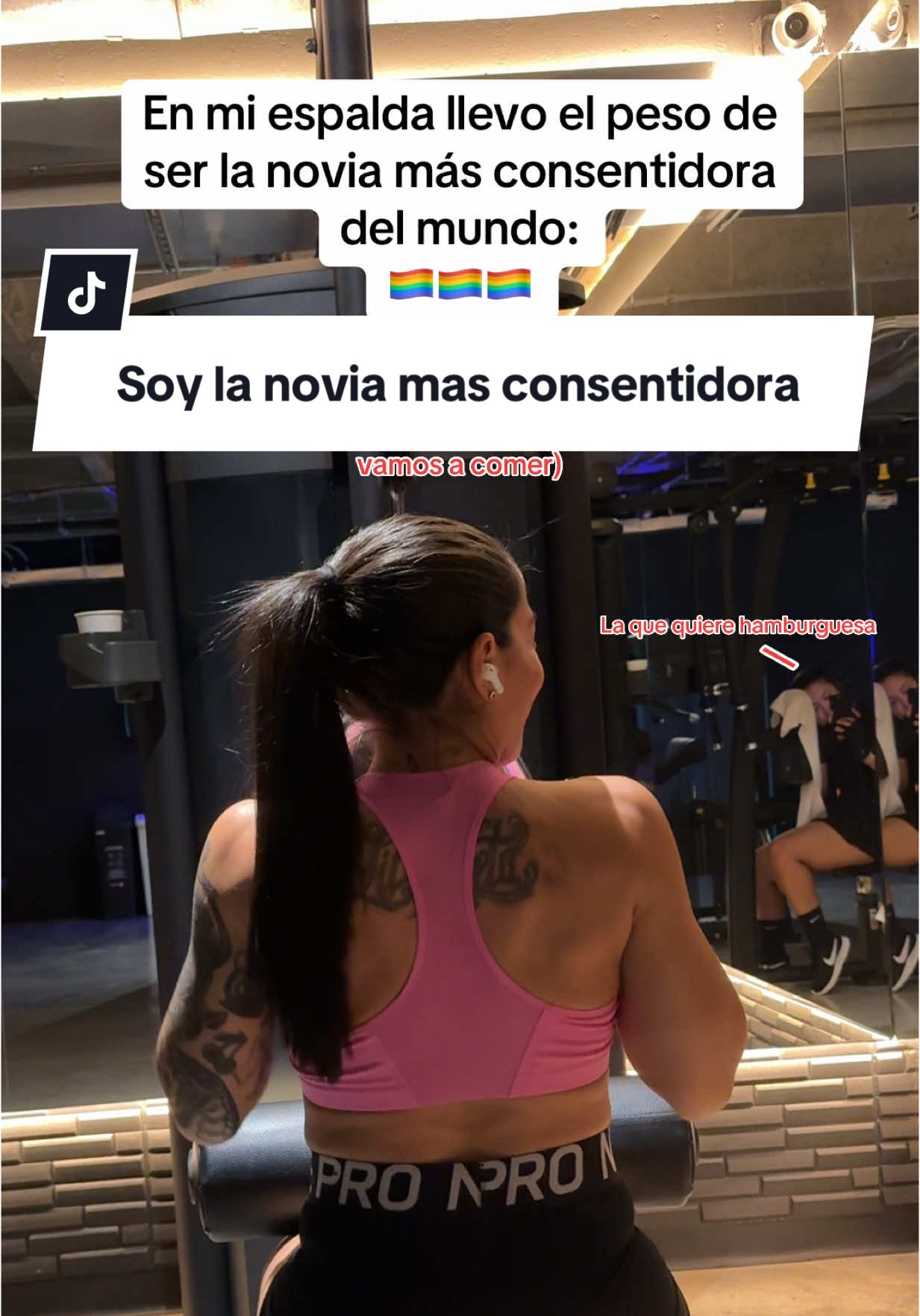 Lo que ella pida 😆 #lgbt🏳️‍🌈 #cosasdelesbianas🏳️‍🌈 #mundolesbico🏳️‍🌈 #Lesbianascolombia 