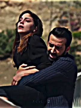 اهخخخ كنت حاسه ديمير راح يجي ينقذهااااا اوفففف المشهددد يجنننن كيف شالها خاف عليهاااا🥹🥹🥹🥹🥹😭💞💞💞💞✨#المدينة_البعيدة #جيهان_عليا #uzaksehirdizi #xcvll72 #yaliçapkinidizi #yaliçapkini #seyranferit #seyfer #viral #mertramazandemir #foryou #afrasaraçoglu 