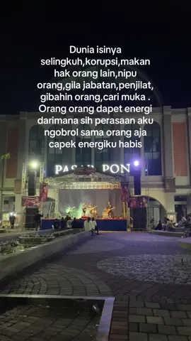 Hmm tiap pulng kerja capek energiku habis karna interaksi sama orang 😵‍💫