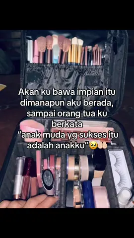 Izinkan anak perempuan ini jadi MUA yg sukses ya rabb🥹🤲🏻 #mua #muapemula #muaprofesional #4u #fyp #xybca #tutorialmakeup 