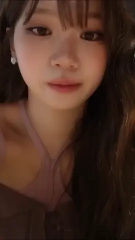 pretty #chaewon #kimchaewon #lesserafim 