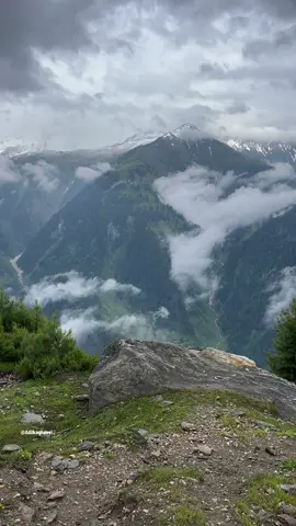 Heaven 🥰🇵🇰 Seahkundi Track Kaghan Valley | #kaghan #kaghanvalley #adilkaghanvi 