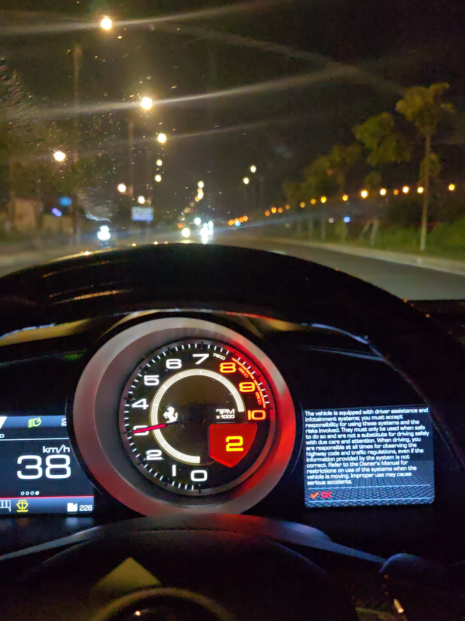 Phê chữ ê kéo dàii🤤 #nightdrive #ferrari #f8  #spider