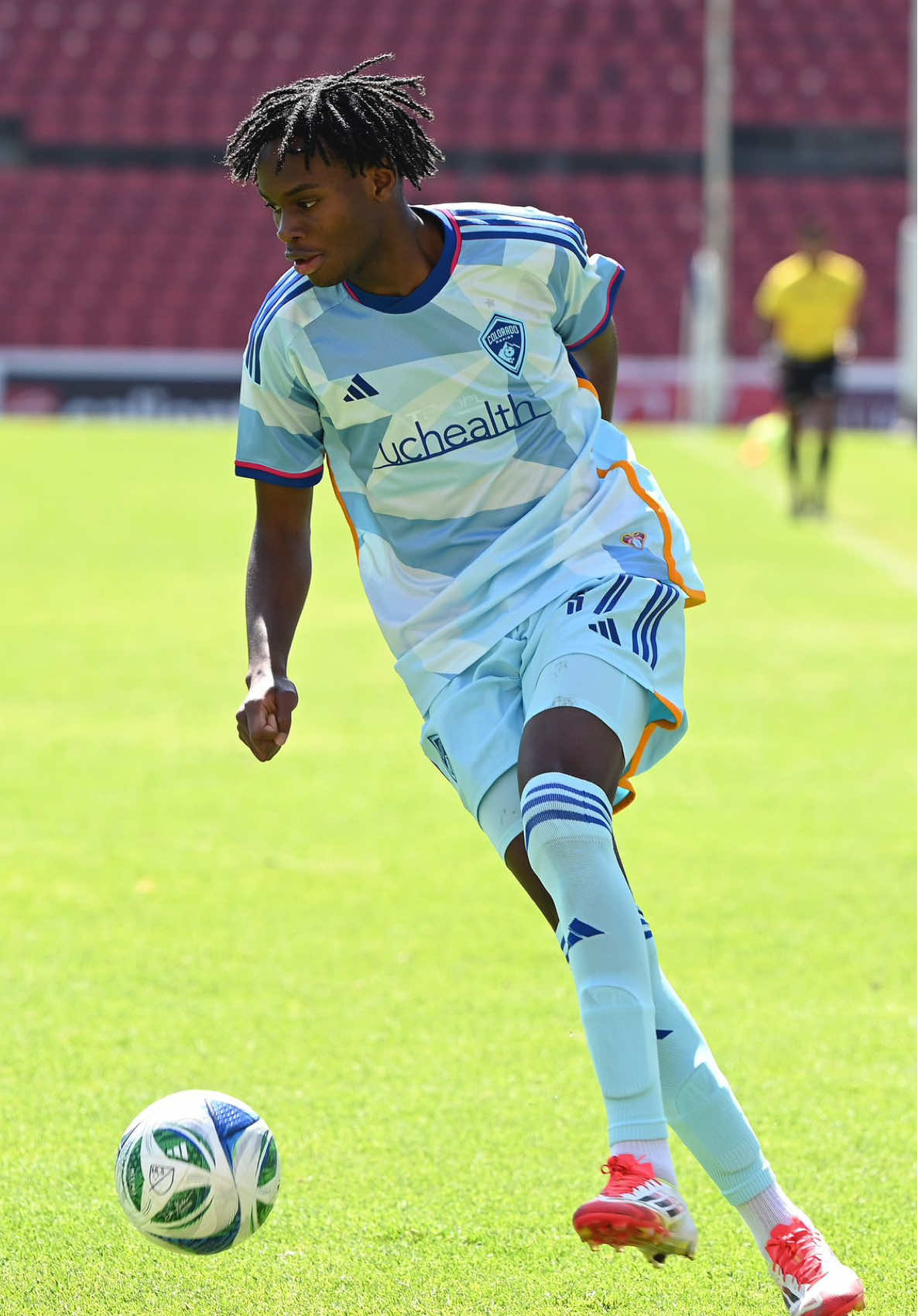 Stellar performance from Sydney Wathuta!! The midfielder recorded a goal and an assist, playing a key role in a much-needed victory 🔥👑 @MLS NEXT Pro @Major League Soccer @Canada Soccer 🇨🇦⚽️  #soccertiktok #footballtiktok #mlsnext #mlsnextpro #MLS #coloradorapids #canada🇨🇦 #america #goal #assist 