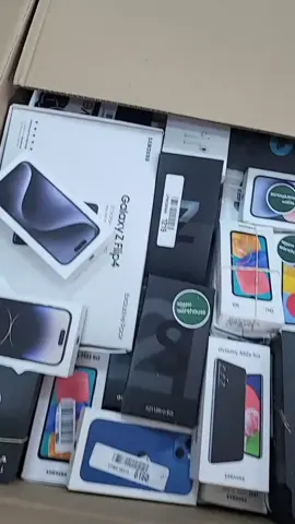 Amazon boxes arrived to break up the market #amazon  #amazondevoluciones  #devolucionesamazon  #cajamisteriosa #netherlands 