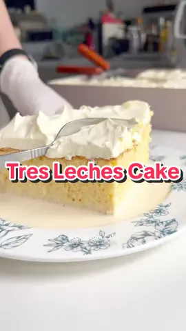 Tres Leches Cake. Recipe linked in my bio. #tresleches #treslechescake #cake #baking #Recipe #dessert #fyp #viralvideos #viraltiktokvideo 