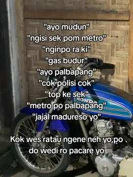 Magelang di malam hari seasik itu #herexmagelang #palbapangraceway #metroraceway #cb125se 