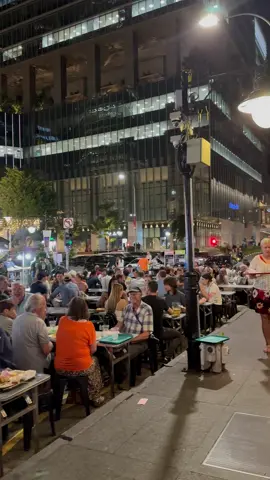 This is 9:30 pm on a Monday night! It’s so much fun! #singapore #travel #streetfood #satay
