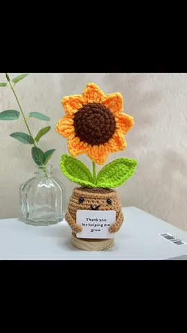How to make a positive sunflower pot plant. Step by step tutorial. Part 1-sunflower 🌻#crochetersoftiktok #crochettiktok #trending #crochetflowers #sunflower #positivesunflower 