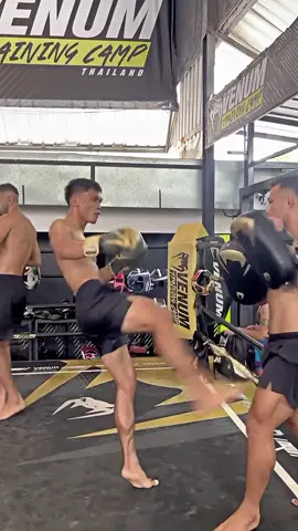 Aziz calim latihan di venum camp #azizcalim #venumtrainingcamp🇹🇭✅🥊 