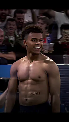 The Golden Boy. | Want to edit like me? Check out my Payhip in bio! | #desiredoue #doue #psg #championsleague #football #footballedit #edit #viral #vlyftbl 
