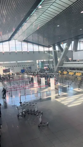 #emirates #airport #flightattendant #someday 