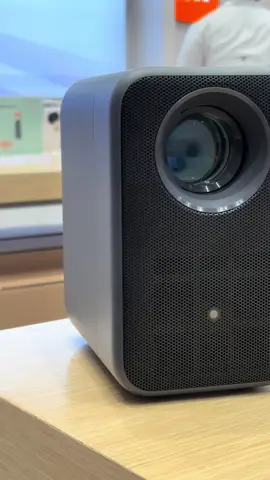 Convierte tus espacios en una sala de cine con el Xiaomi #SmartProjectorL1Pro 🎦
 
 #XiaomiPanamá #Xiaomi #Tecnologia #Productos #QueHacerEnPanama #Parati #ForYou #Techtok 
