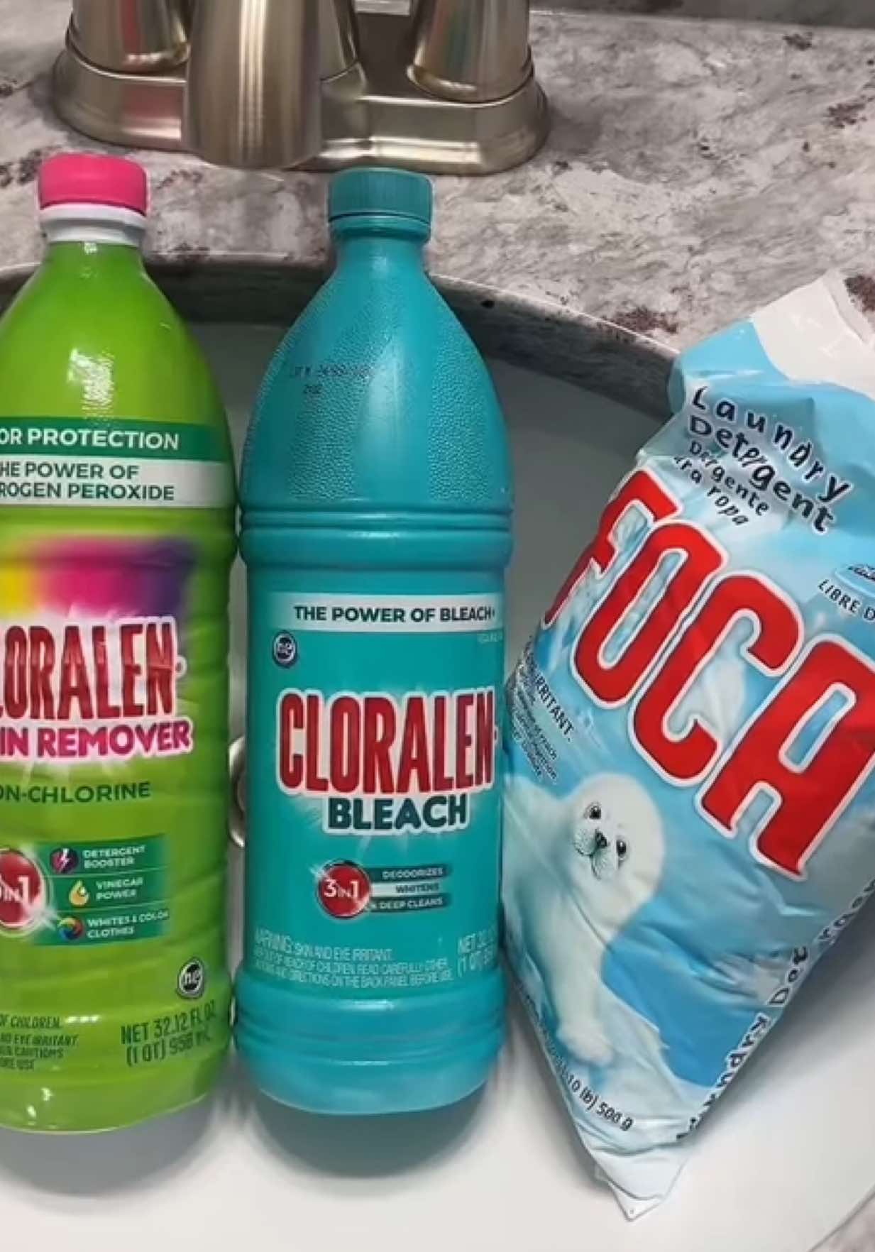 Day 2 of “Reaction Spirit Week” OG Chloralen & Chloralen Stain Remover don’t forget the Hashtag #wealloverreact remember to tag myself @glo suds 💛 @Cessy 🫧 so that we can see everyone’s version 🫶🏽