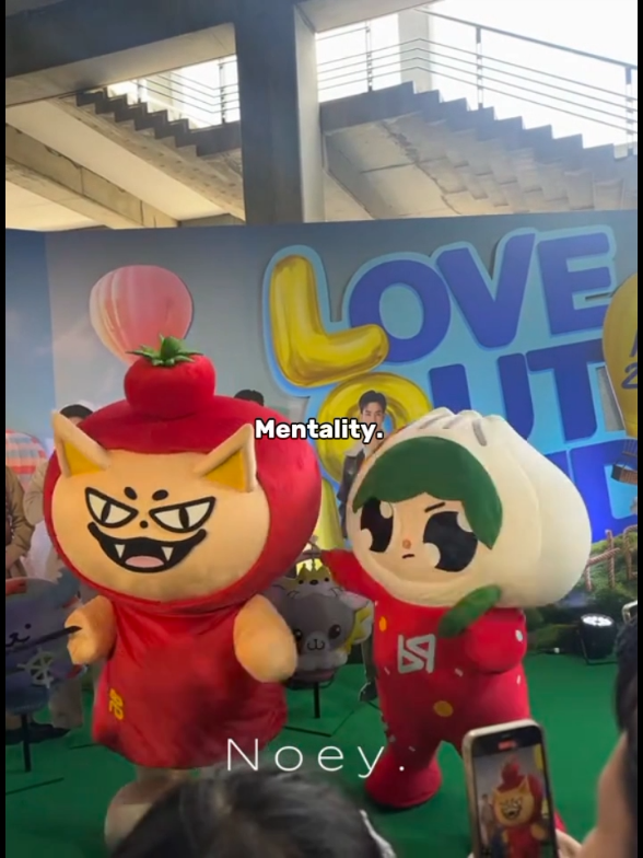 naarak #lookkhunoo #paody #tomafox #polcasan #samruay #avocean #prempoon #gmmtvmascots #4u 