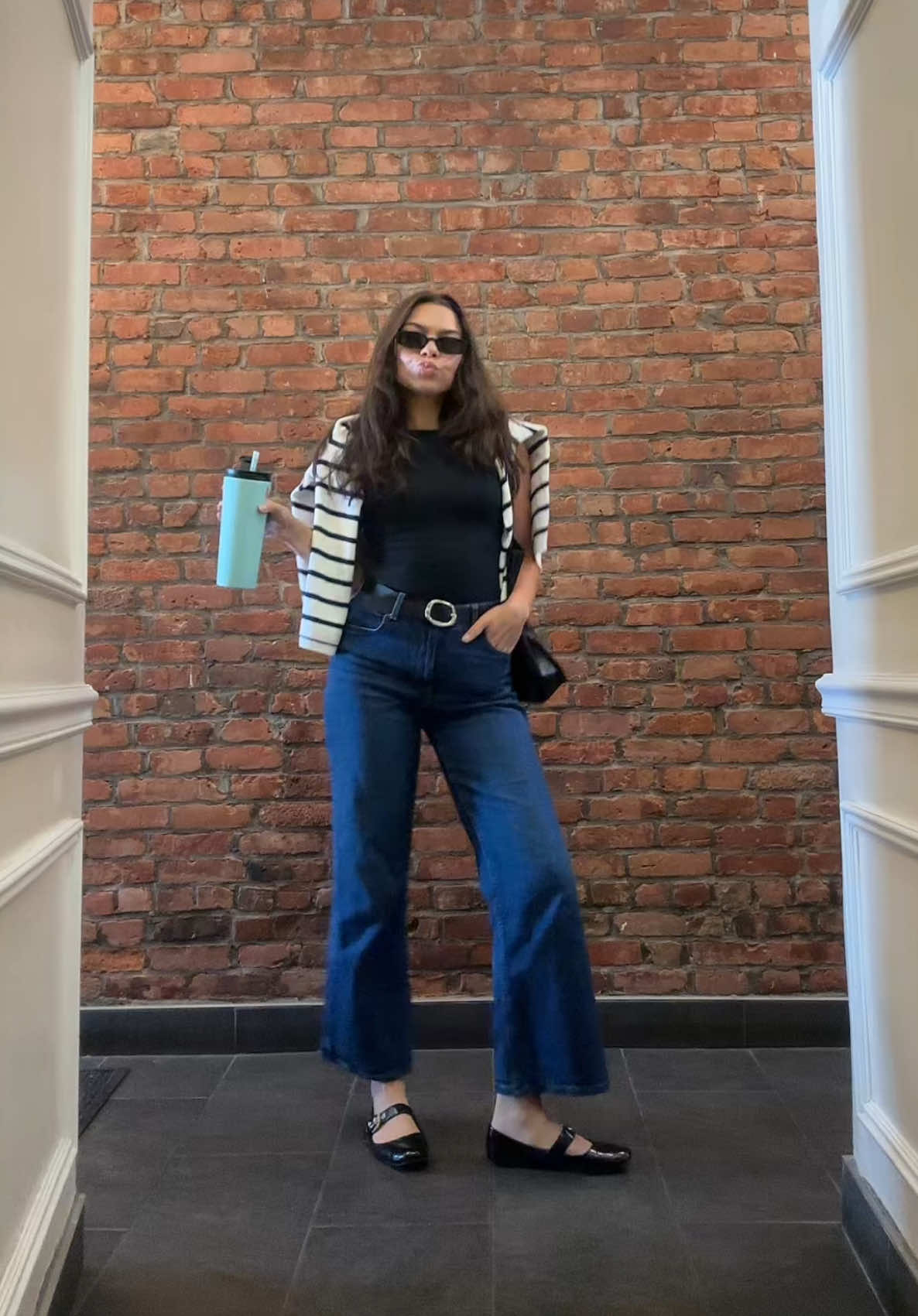 happy tuesday ☕️🩵 !!!! #outfitoftheday #ood #officeootd #workootd #nyc #newyorkcith 