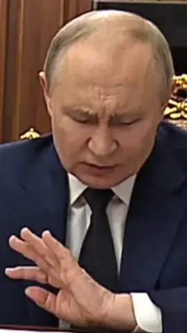 June 3,2025 Vladimir Putin held a working meeting with Minister of Natural Resources and Environment Alexander Kozlov In particular, plans were discussed to adapt forestry to climate change, work with municipal waste, reduce hazardous emissions into the air and build treatment facilities. #vladimirputin🇷🇺 