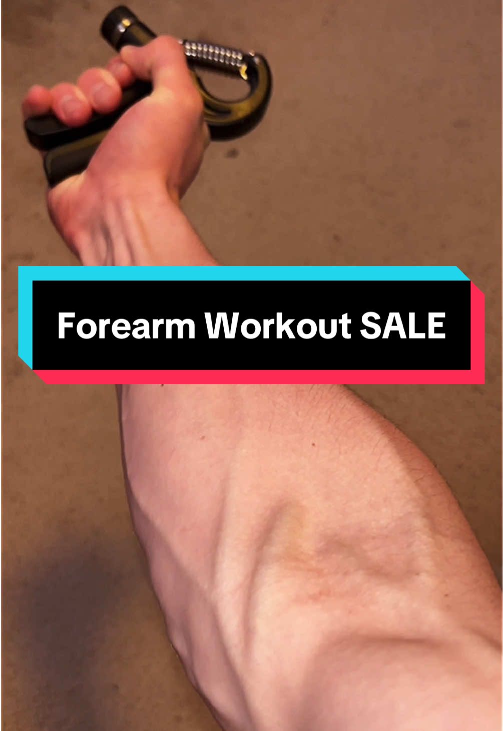 $6 flash sale right now 💀🤝 #grip #gripstrength #gripstrengthener #forearms #forearmworkout #strong #gym 