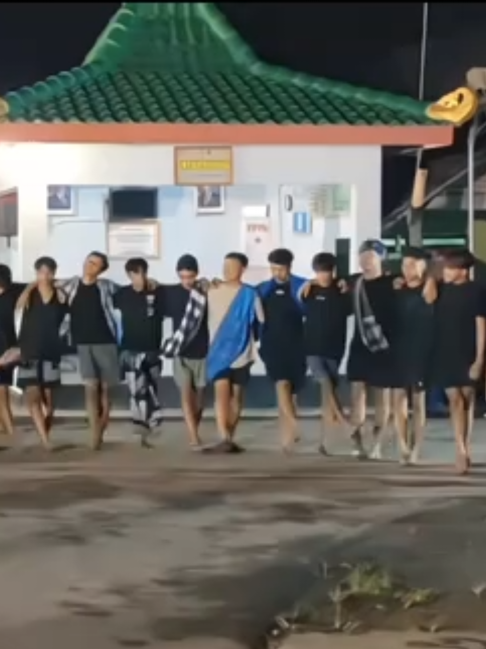 kerenn bgtt drama nyaa🤩 apalagi pas riko diserang🤣🤣🤣 @forpatv  #fyp #lombasatkamling #masboy #firmanboy #fyp #isal #icank #faisal #nemo #reza #najib #rasel #gwsm #forpa 