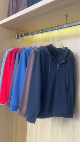 เสื้อกันหนาวมีฮู้ด ชิป สำหรับผู้ชายและผู้หญิง สไตล์ลำลอง#tiktokshop66สุขสันต์วันช้อป #fyq #ยามเย็น #เสื้อคลุมแขนยาว #เสื้อคลุมกันแดด #เสื้อคลุม 