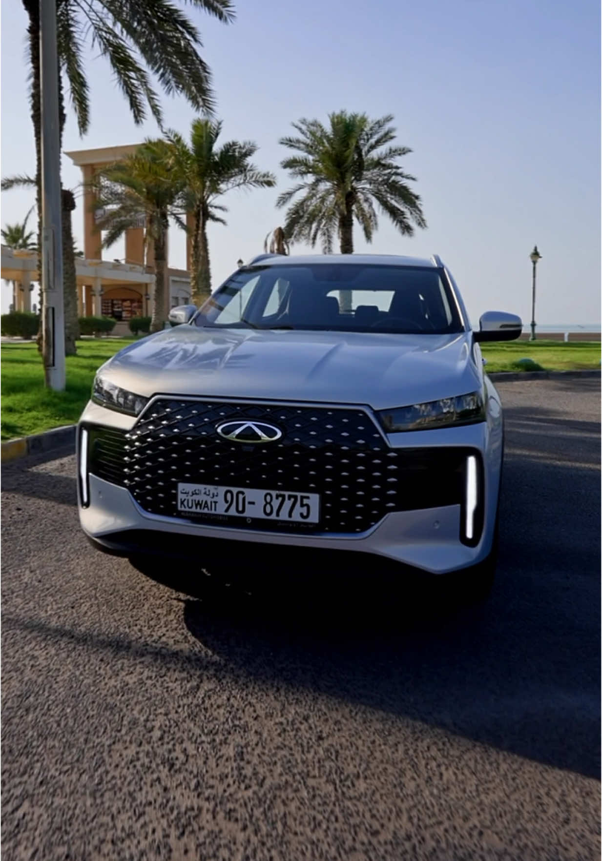 سيارة TIGGO 4 الجديدة كلياً، شكل جديد، طاقة جريئة وستايل كله ثقة 😎🔥 The All-New TIGGO 4, Fresh look. Bold vibes. All attitude 😎🔥 #Chery #CheryAlghanim #CheryVibes #CherySummer #Tiggo4 