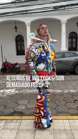 a veces la moda no debe gustar, debe revolucionar.  #fashiontiktok #monologo #OOTD #fyp 