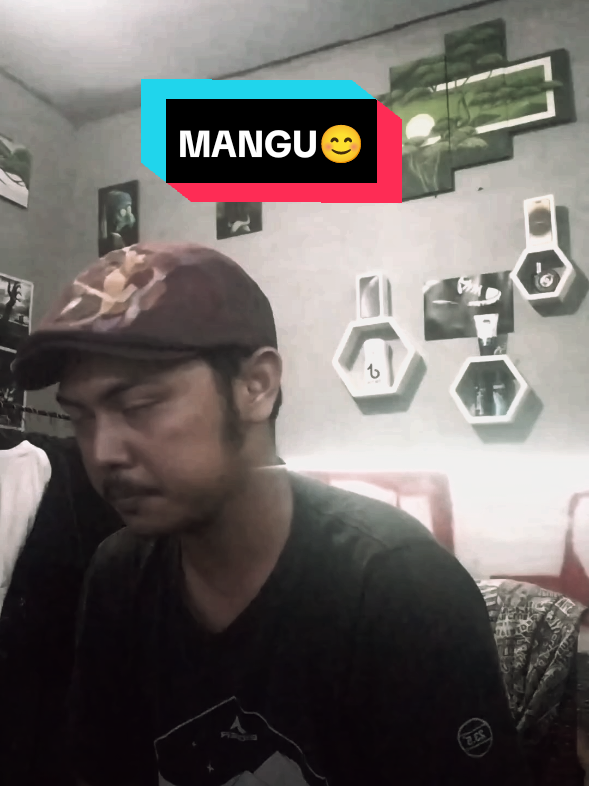malam pusing!  #mangu #termangu #coversong #cover #karaoke #fyp 