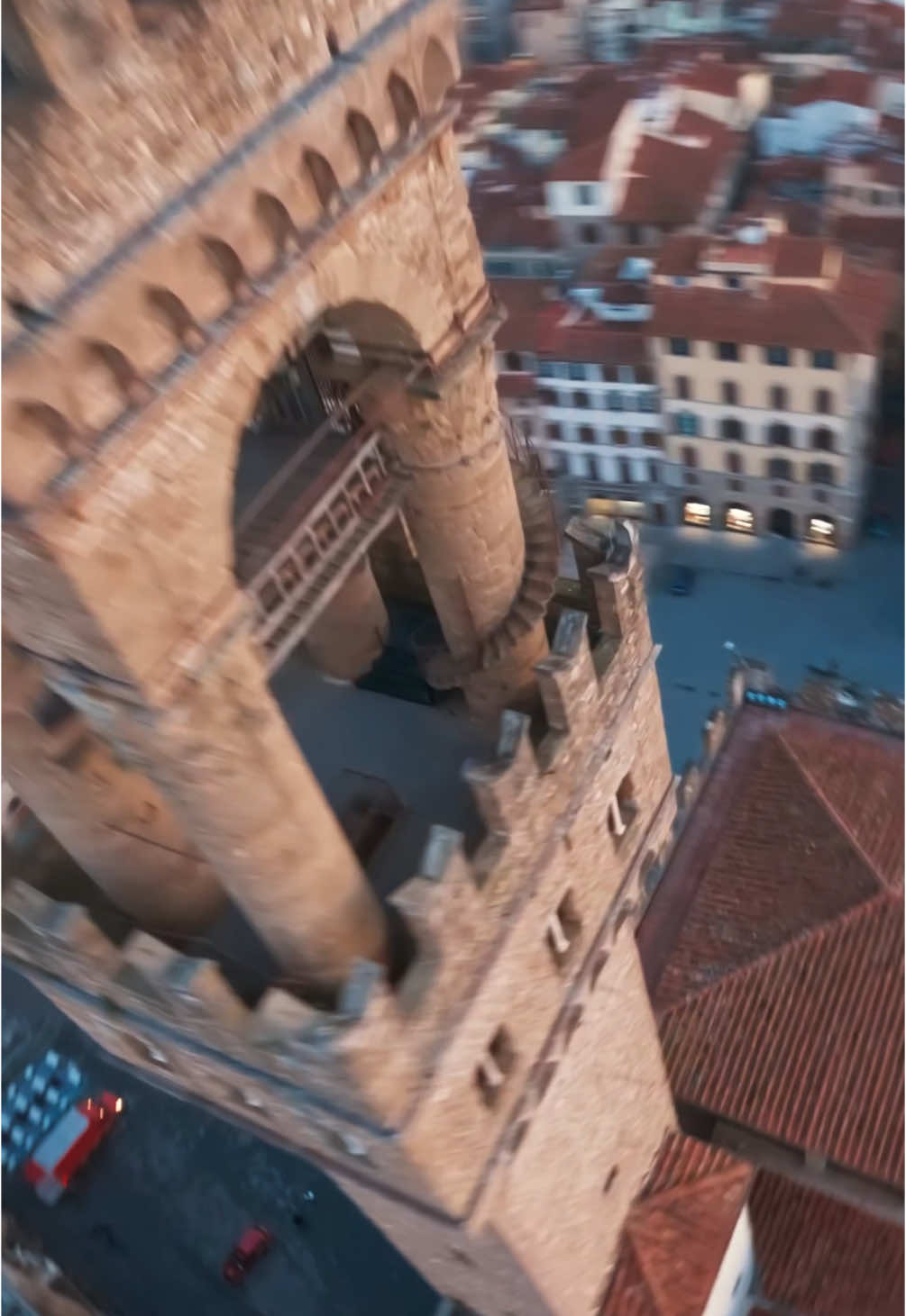 Soaring through the heart of Florence in one seamless FPV shot. Pure Renaissance magic from the sky. 🇮🇹✨ #FlorenceFromAbove #FPVdrone #OneTakeWonder #ItalyViews #CinematicFPV #DroneLife #ArnoRiver #DuomoDiFirenze #TravelReels #FPVmagic #Skyscapes #ShotOnFPV #FlyingThroughHistory #FlorenceVibes 