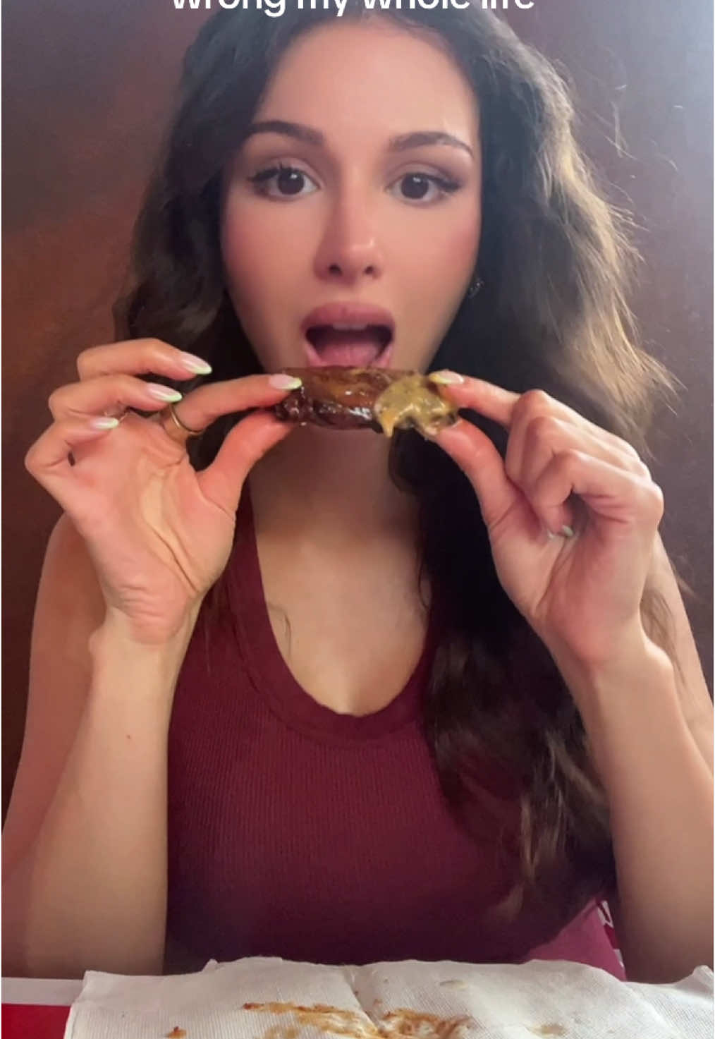 I love life hacks and chicken wings 