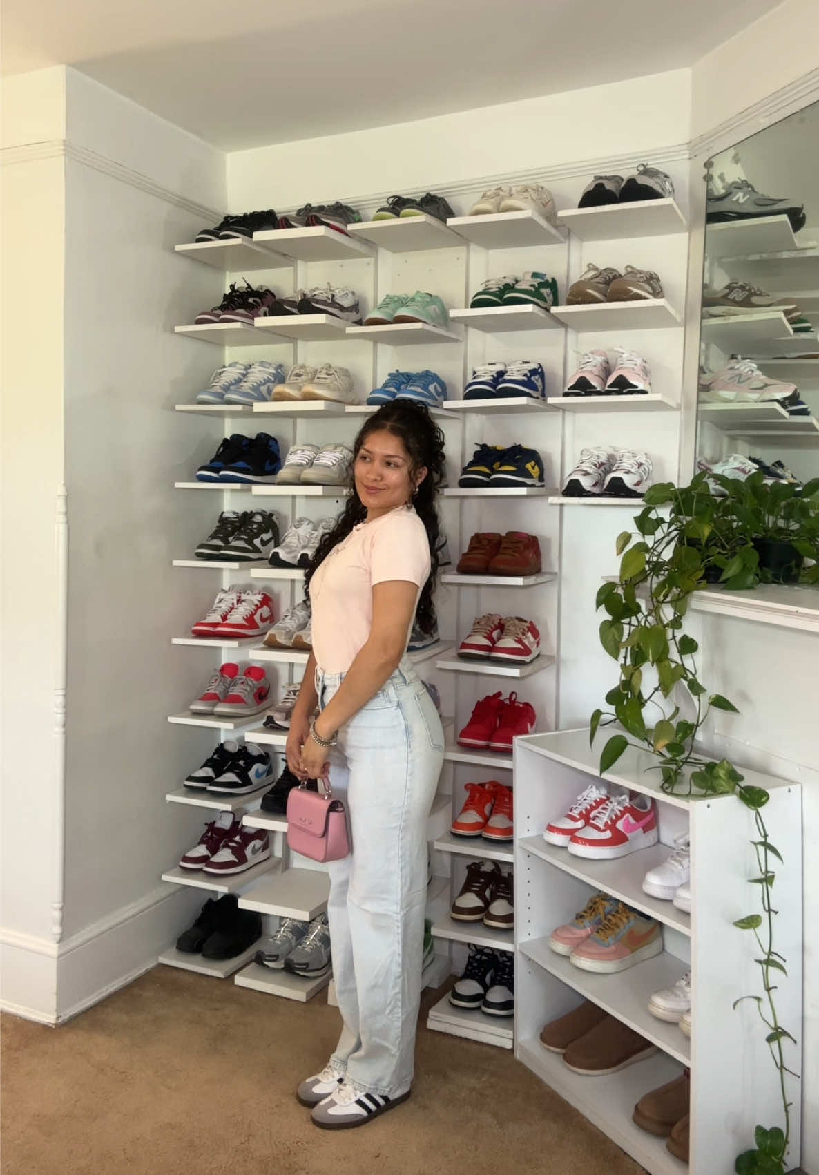 ootd💕 | @adidas @Kohl’s @Marshalls @ninewest @touchland #outfitinspo #outfitoftheday #OOTD #fashion #fashiontiktok #fashiongirl #latina #simpleoutfit #summervibes #girls #girlssupportgirls #teamwork #fyp #fypシ #parati #viral #sneakers #creatorsearchinsights 