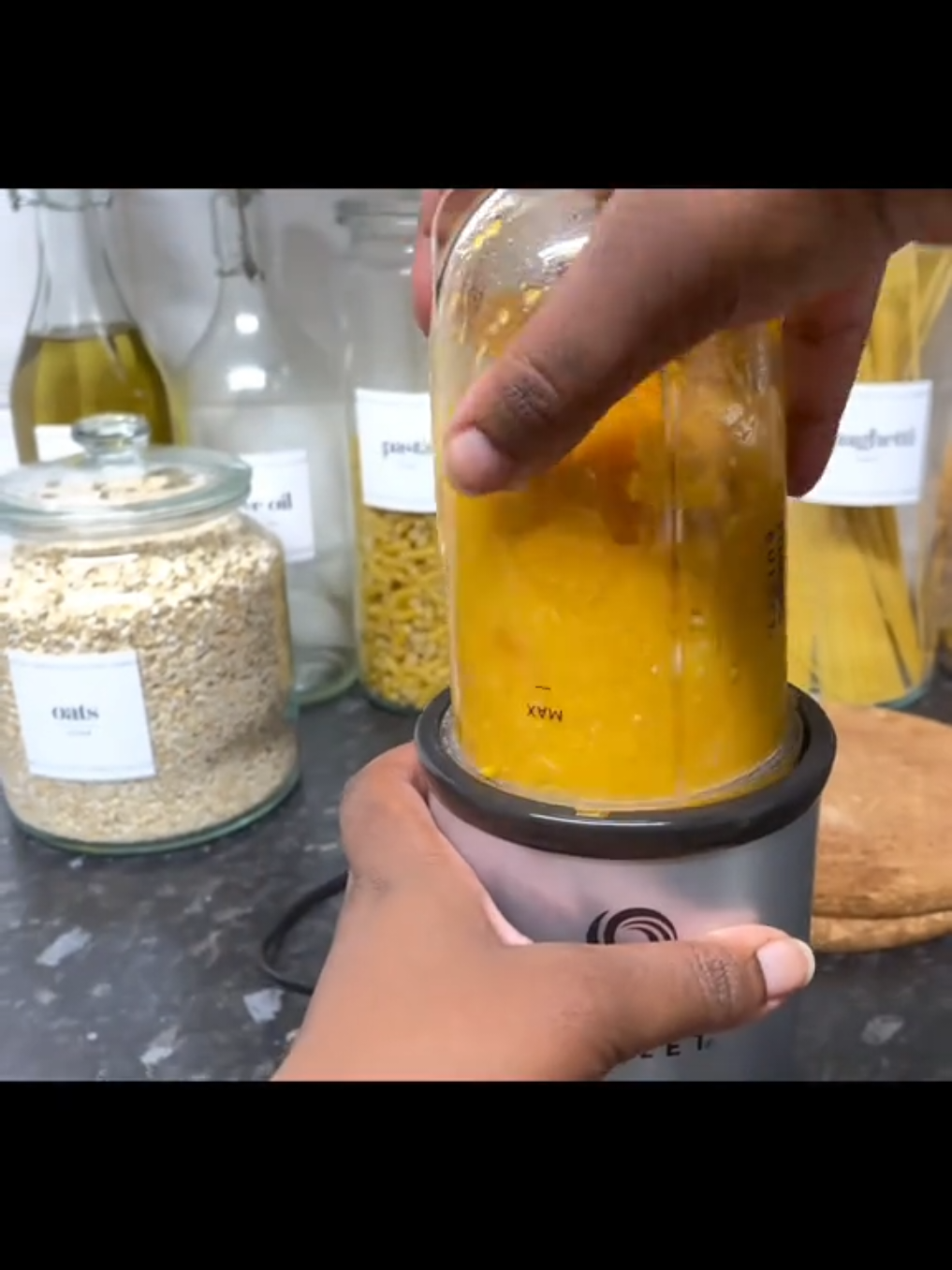 Homemade food for babies; sweet potato, carrots and chicken #cooking #foodforbaby6months #foodforbaby #fyp #pourtoii #drc #drc🇨🇩 