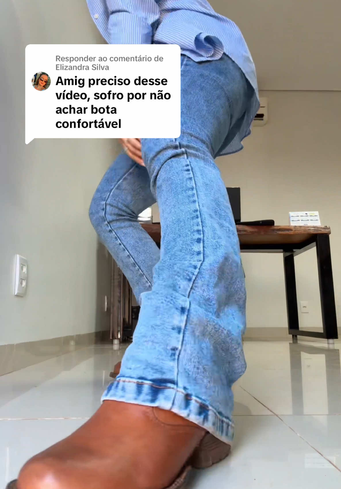 Respondendo a @Elizandra Silva  eu perguntando da calça e vocês querendo ver minha botina 🤣🫶🏼  #botinafeminina #botafemininacanocurto #forgirls 