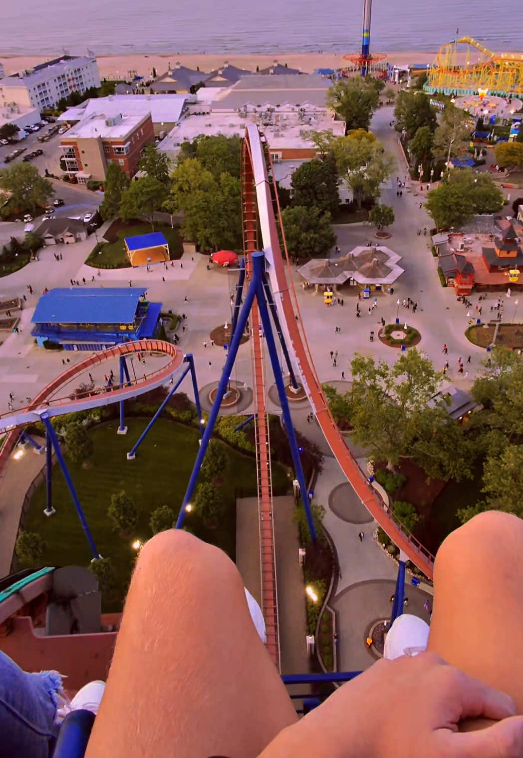 “Tag your riding partner” 🎢##rollercoster##rollercoasters##themepark##amusementpark##fun##scary##travel##tiktok##rollercoastertiktok##fypシ゚viral##funny##fyp##fypage##vacation##vibes##viral