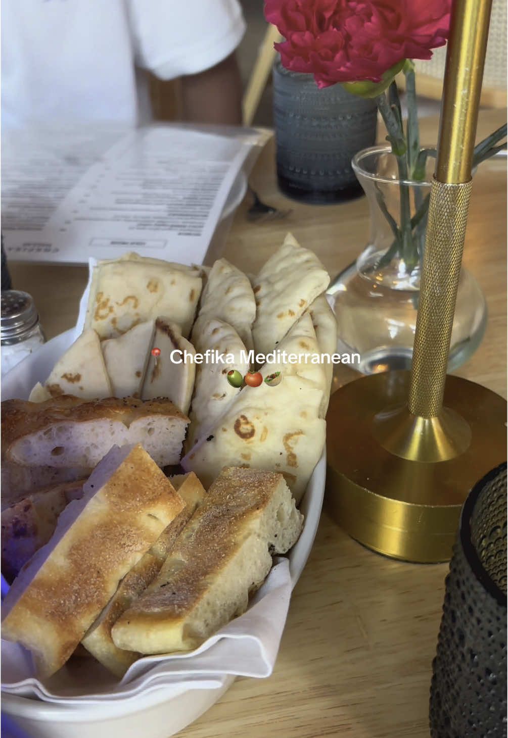 the mediterranean food was *chefs kiss* 🫒🍅🥙🧄 | 📍 Chefika #dallastx #thingstodoindallas #dallasrestaurants #dallasrestaurant #mediterraneanfood #mediterranean 