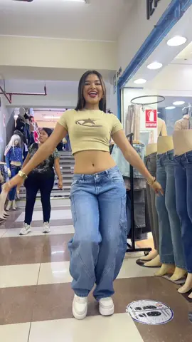 Visítanos en:                                                     * Prolg. Gamarra 460 Int S 134 Gal. EL ENCANTO.                                                                     * Prolg. Gamarra 477 Int. 108 - Gal. EL MAYORISTA.                                       * Prolg. Gamarra 465 Int. 110 - Gal. DE LOS JEANS.                                              Horario de atención: * Lunes - Sábado * 10:00 am - 07:15 Pm.                                 #lowrise #lowrisejeans #lowrisecargos #perception #lowrisegamarra 