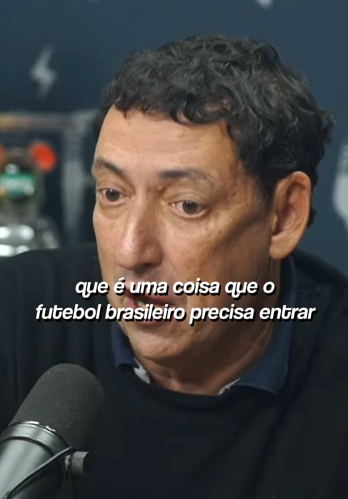videogame x futebol — @pauloviniciuscoelho  #pvc #pvcnoflow #flowpodcast #flow 