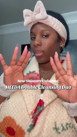 When I tell you SILKY SMOOTH!!!! My skin never felt this smooth 🤯😻@HEEDA US #heeda #cleansingbalm #charcoalactivated ##koreanskincareproducts #blackgirlskincare #productreview #spotlightfinds #giftsforher 