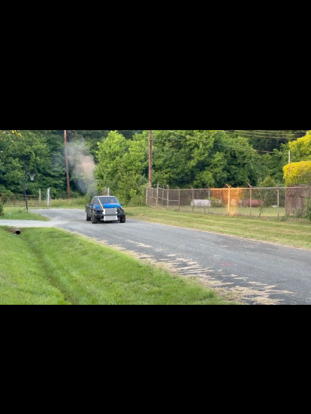 #DSDdrift is going to be a thing!! #dadssupportingdads #dudessupportingsudes  Thank you @Gordon Riley Jr for being the camera man!!!  #toyota #2jz #2jzturbo #lexus #irspickup #drift #automotive 