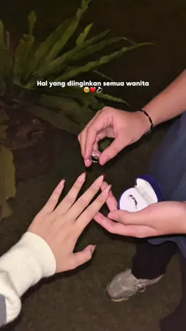 sederhana, tapi gak semua cowo bisa 🥺❤️#cincincouple #cincintunangan #cincincantik #cincinmurah #cincincouplemurah #foryoupagе #foryoupagee #fypdong #jewellery #foryour #foryou #Cincin #cincin #foryoupage